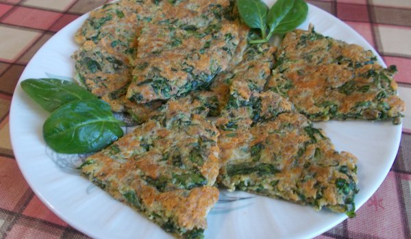 Спаначени кето палачинки