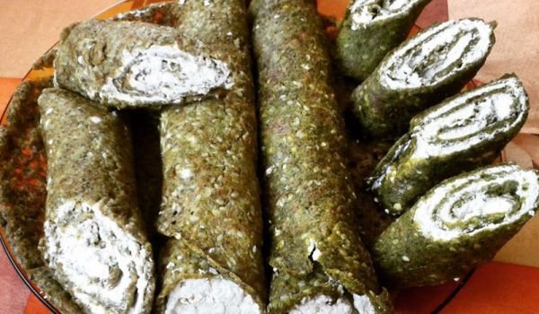 Спаначени палачинки с пълнеж от извара