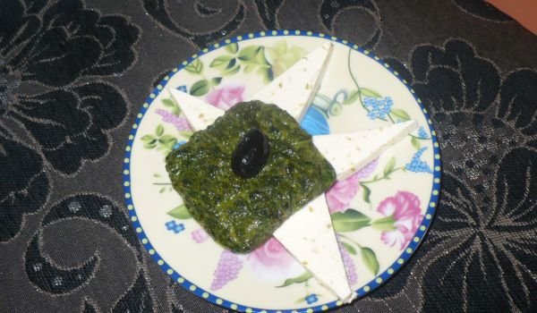 Спанак с кашкавал