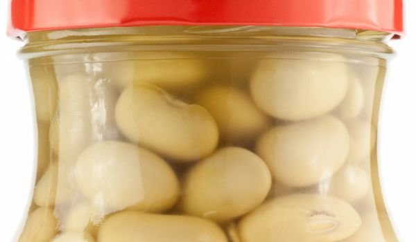 Стерилизиран зрял фасул