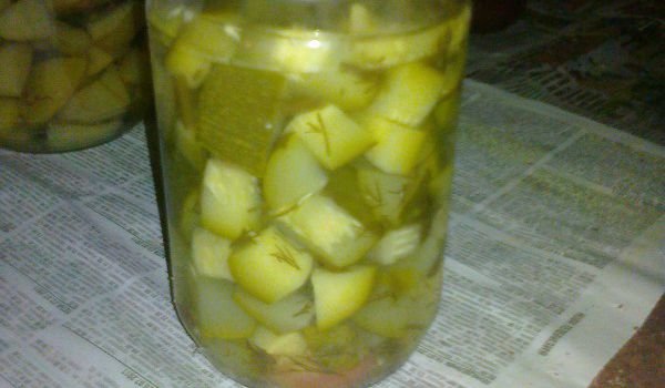 Стерилизирани тиквички за готвене