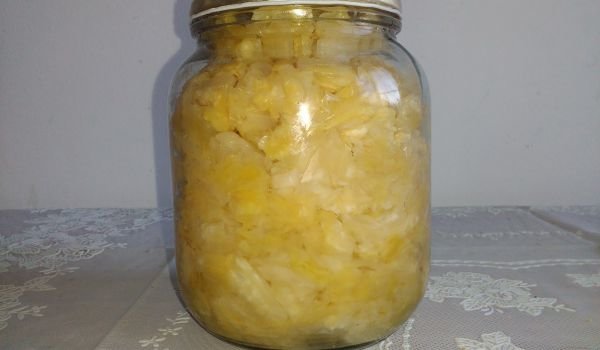 Стерилизирано кисело зеле