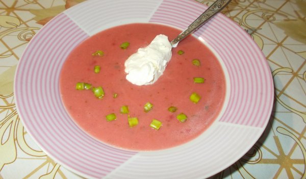 Супа от червено цвекло и моркови