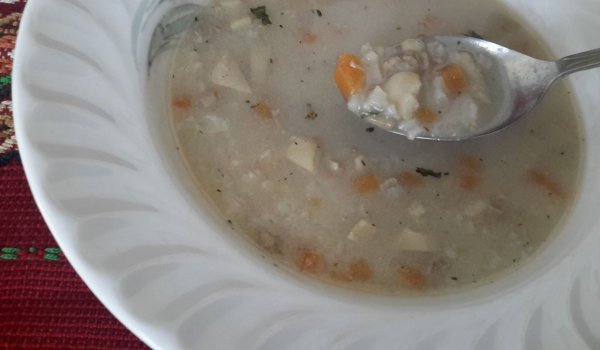 Супа с агнешки чревца и шкембе