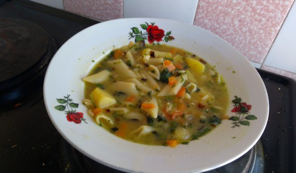Супа с макарони, лапад и ориз