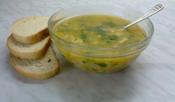 Супа с пилешки бутчета на грил