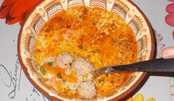 Супа топчета и моркови