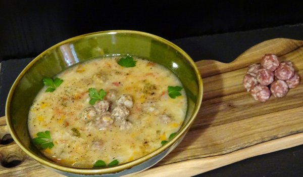 Супа топчета по турски