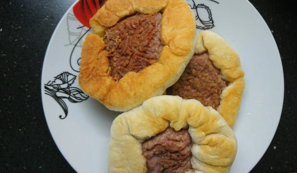 Суперлесни пържени питки с кайма