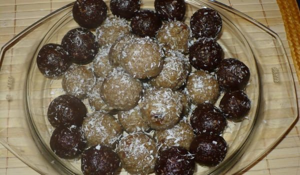 Сурови шоколадови бонбони