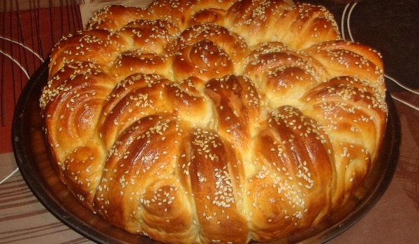 Сусамена питка за Димитровден