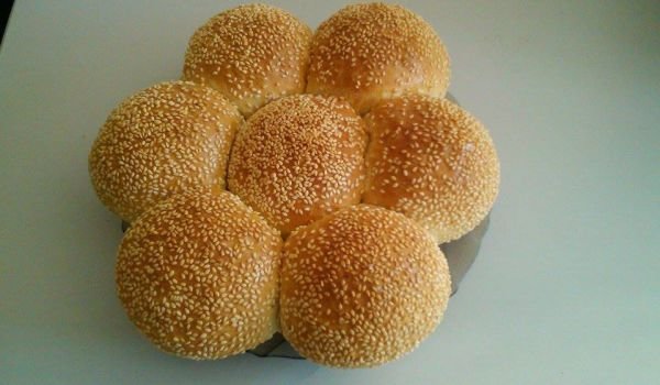 Сусамена питка