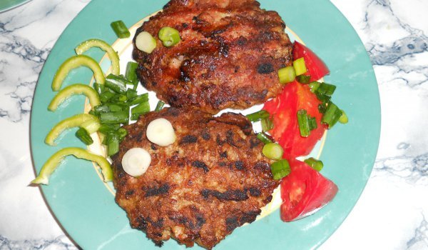 Свински кюфтета на скара