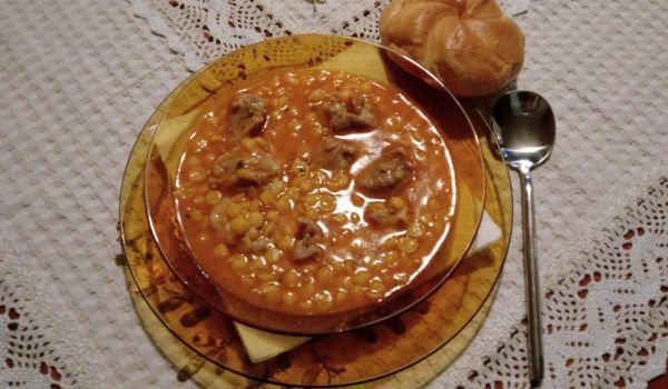 Свински късчета с нахут