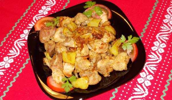 Свински пръжки с лук и чушки