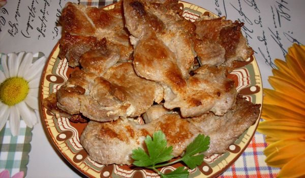 Свински пържоли натюр