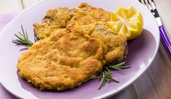 Свински пържоли по милански