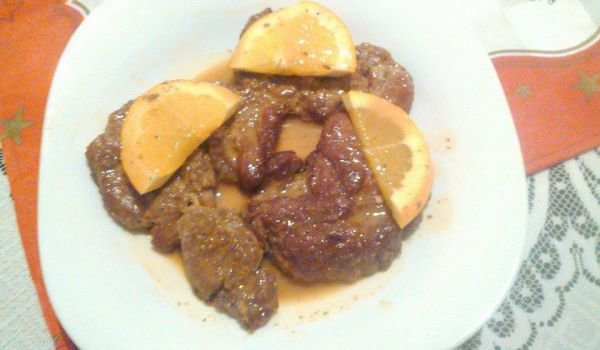 Свински пържоли с портокалов сок
