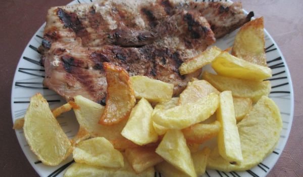 Свински пържоли в медена марината