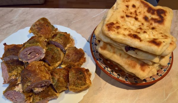 Свински рулца с бекон