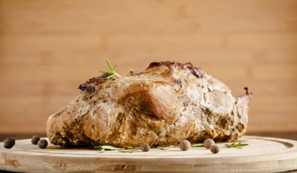 Свинско с мед и чесън