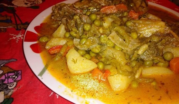 Свинско със зелен боб и грах - Моята Рецепта