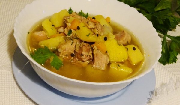 Свинско варено в тенджера под налягане