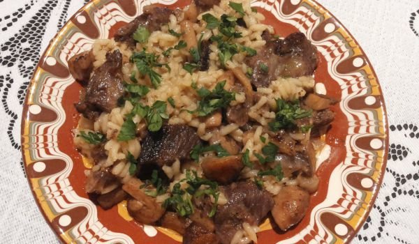 Телешко с ориз по добруджански