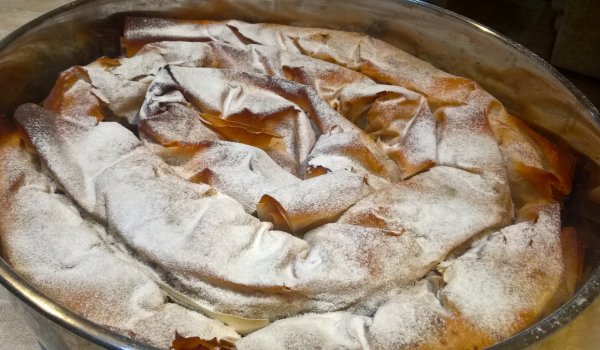 Тиквеник с локум и ябълки