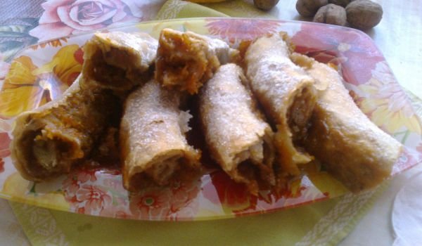 Тиквеник с точени кори и орехи