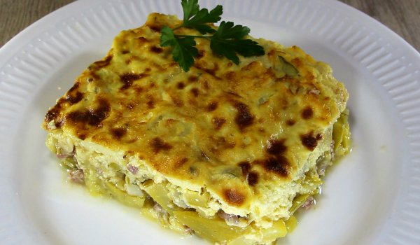 Тиквички с кайма на фурна