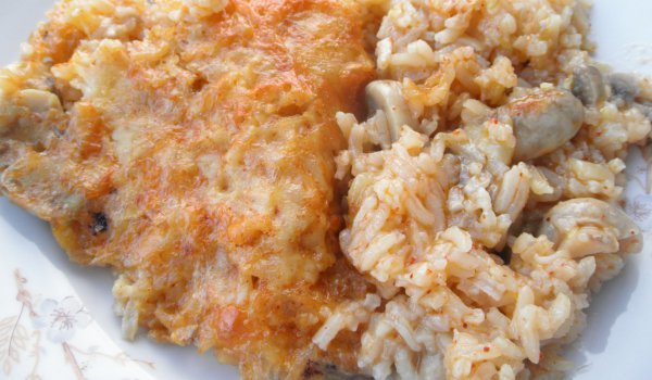 Тиквички с ориз и гъби