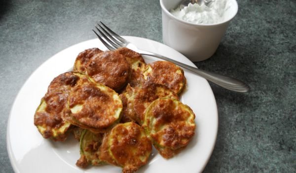 Тиквички с пармезан и чесън на фурна