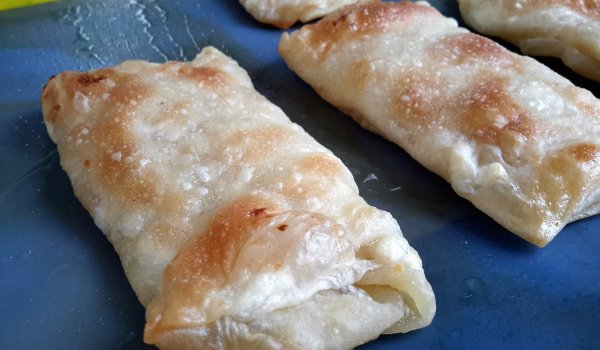 Точени банички с мас и сирене