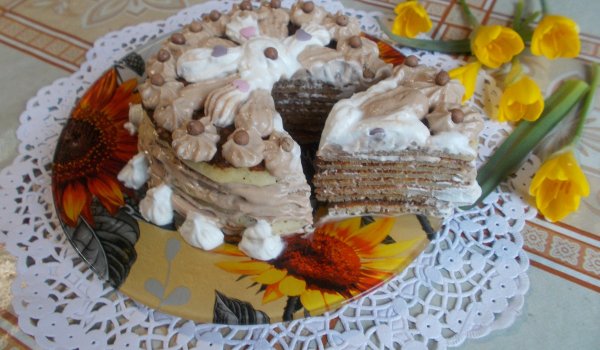 Торта от палачинки с кондензирано мляко