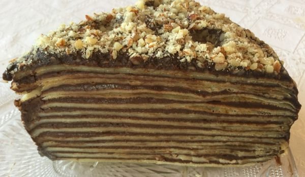 Торта с палачинки и орехи