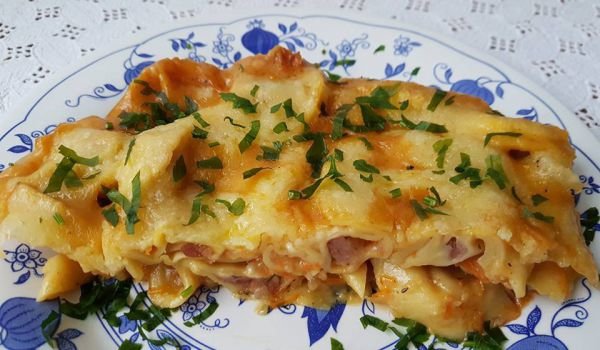 Тортелони с шунка и моцарела