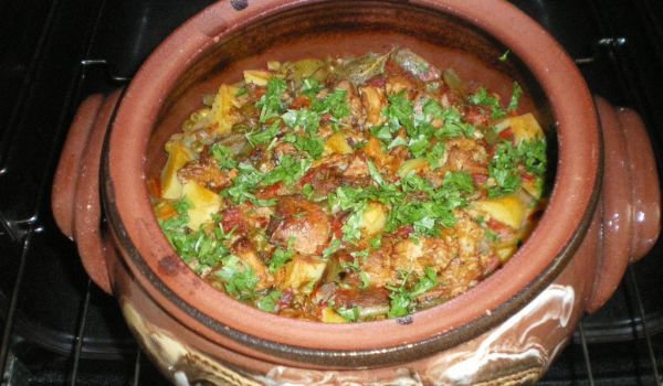 Традиционен Български Гювеч