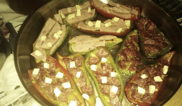 Царски чушки с мезелъци Викторио