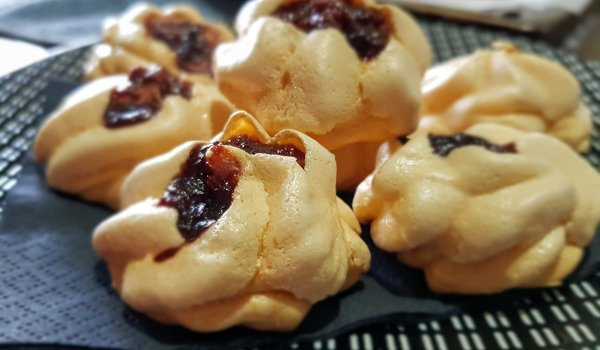 Целувки с череши