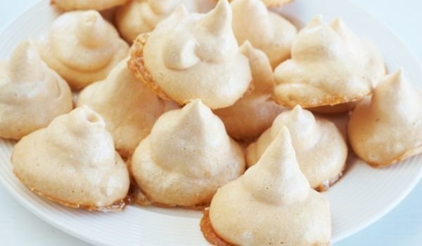 Целувки с кафява захар