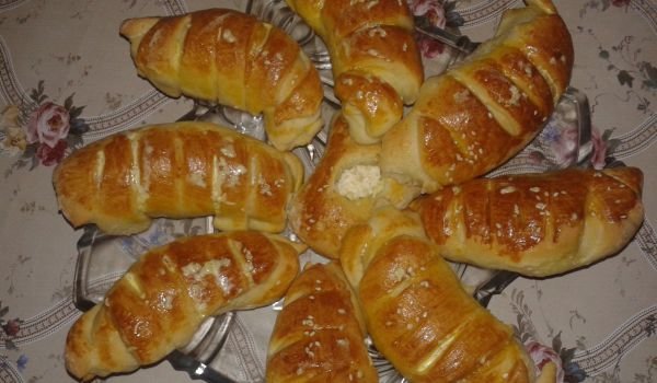 Турски кифлички със сирене