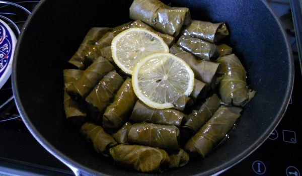 Турски постни лозови сармички