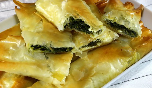 Уникални банички със спанак и сирене