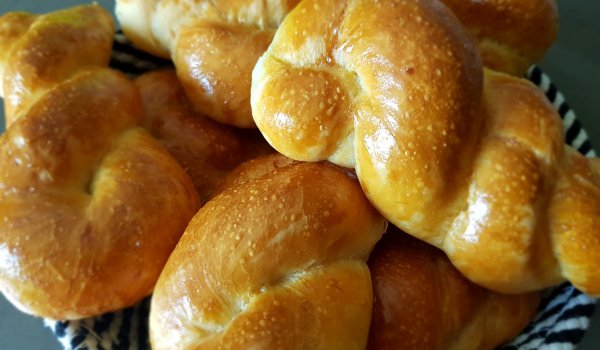 Усукани хлебчета