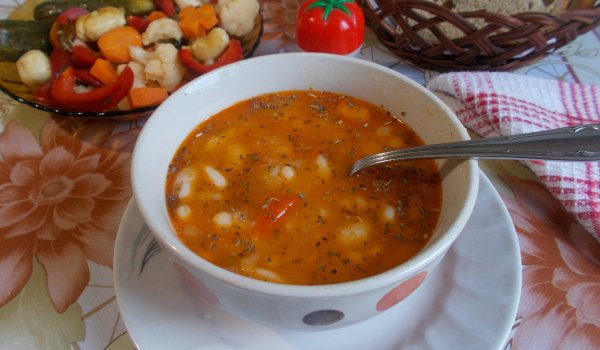 Варен боб със запръжка