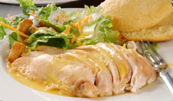 Варено пиле по гръцки