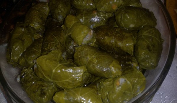 Веган лозови сармички
