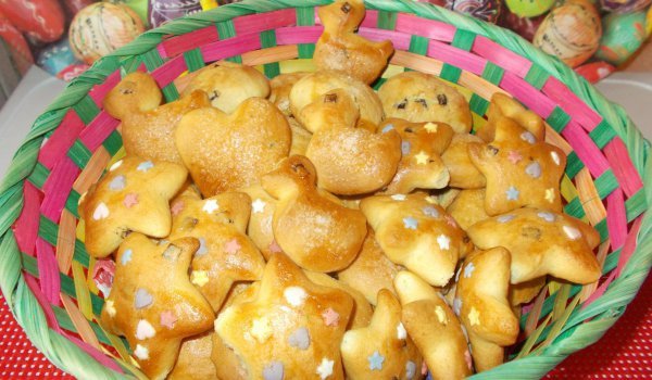 Великденски курабийки с парченца шоколад