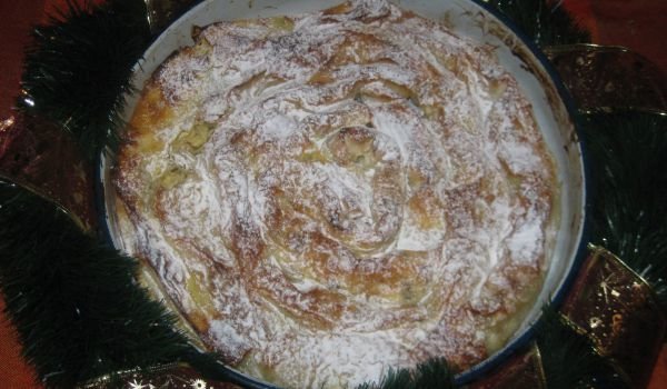 Вита сладка баница с извара